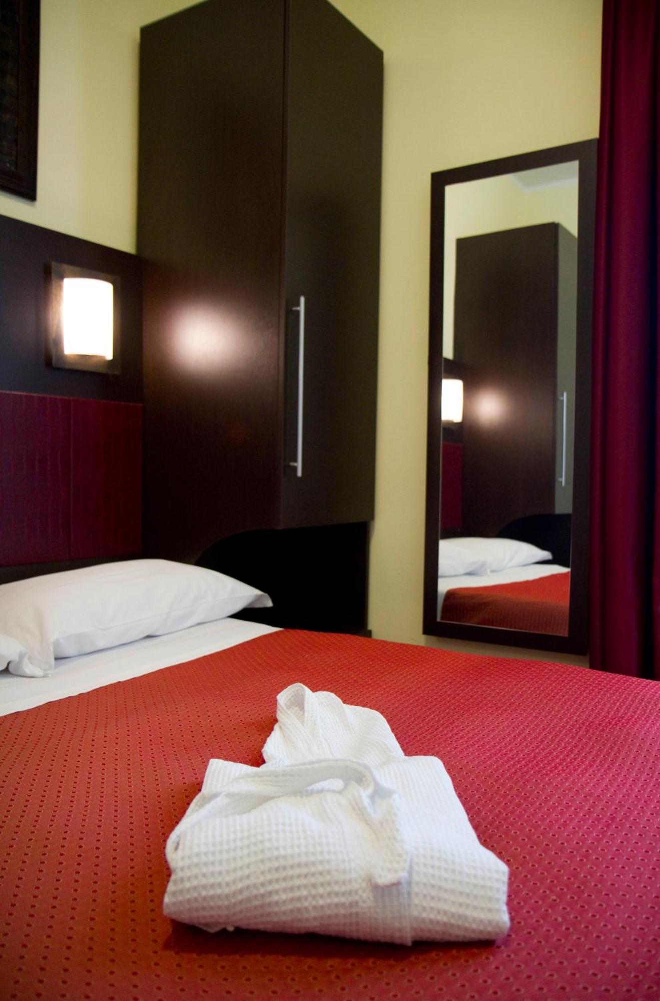 Hotel Alibi Rimini Eksteriør billede
