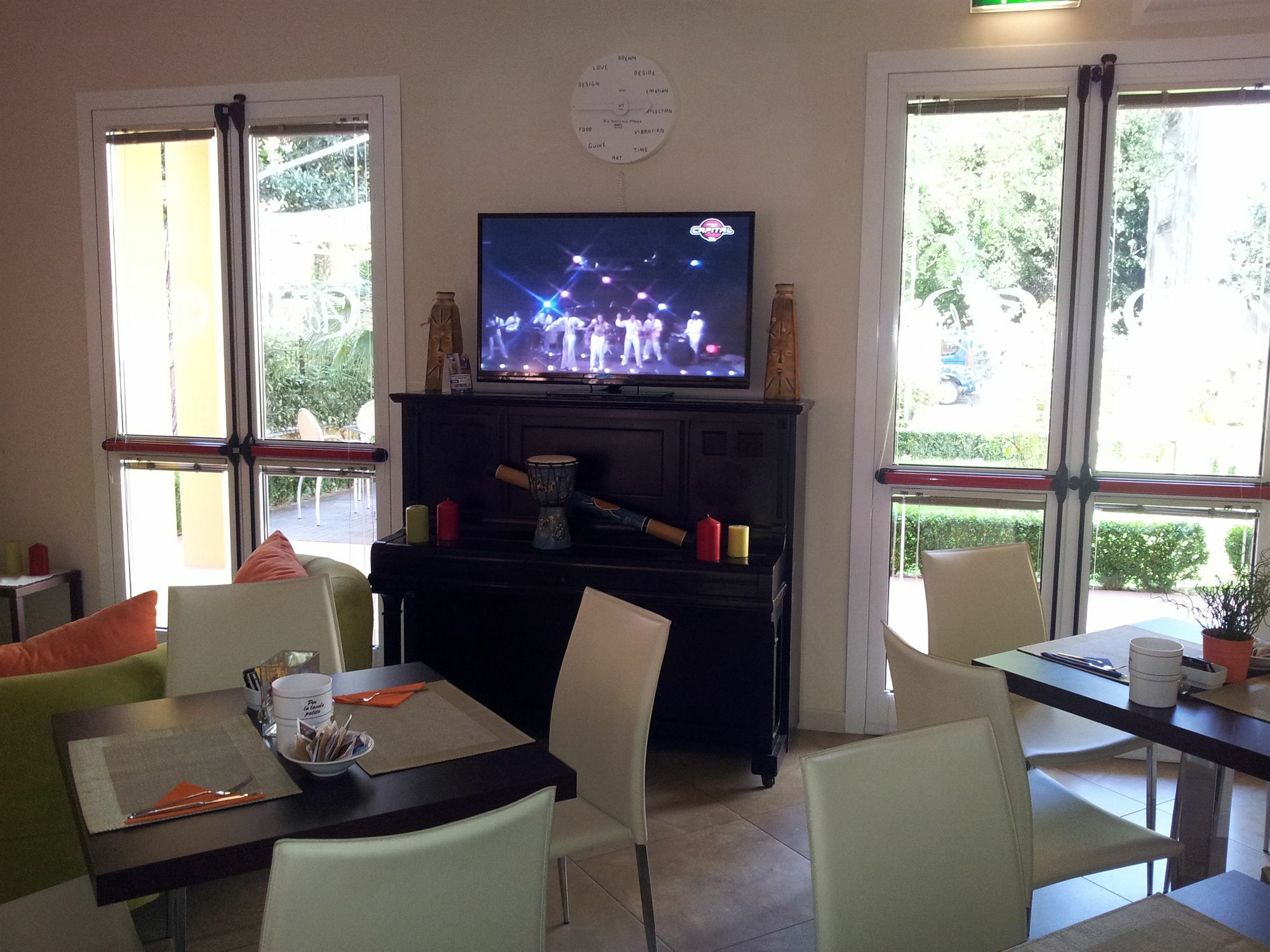 Hotel Alibi Rimini Eksteriør billede
